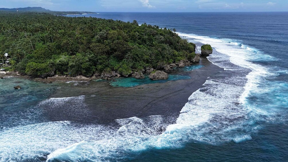 Picture 2 for Activity Siargao: Sugba Lagoon, Rock Pools, and River Tour 4