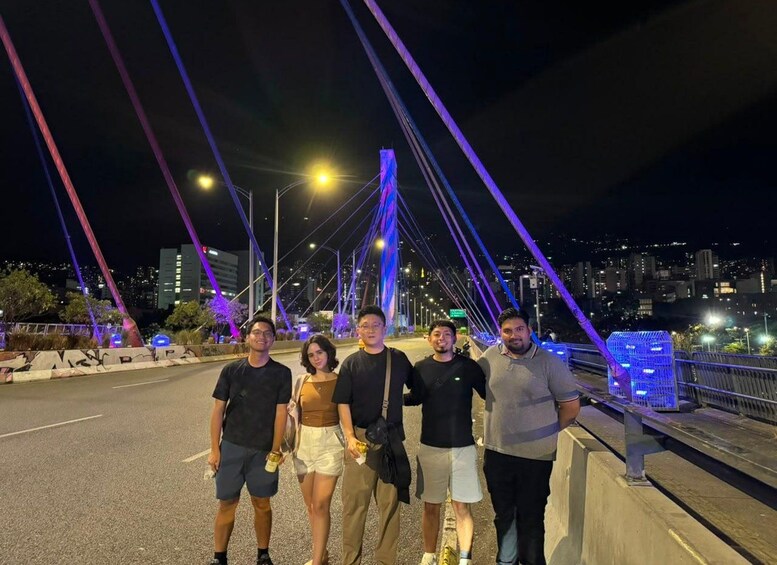 Picture 1 for Activity Medellín: Vantage point sightseeing tour, selfie spot, museum, and "parce" challenge 2