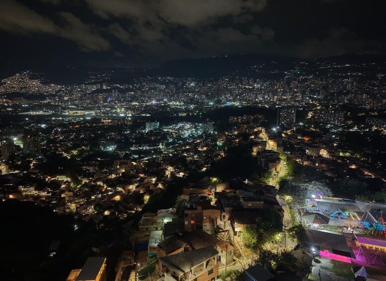 Picture 4 for Activity Medellín: Vantage point sightseeing tour, selfie spot, museum, and "parce" challenge 3