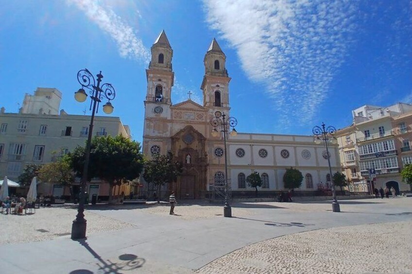 Tour of Cadiz : Journey to the Past through Historical Images 2