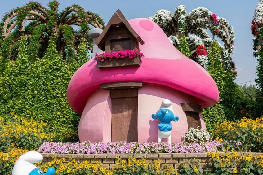 Step Into a Floral Wonderland Dubai Miracle Garden Ticket 2
