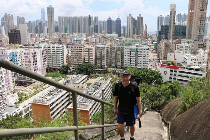 Hong Kong Private Tour with a Driver 4