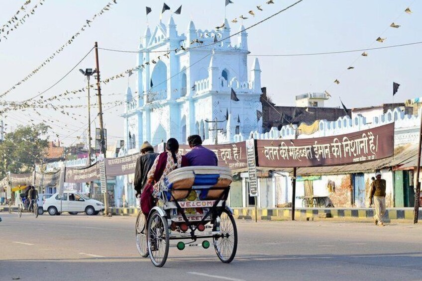 Private Full Day Guided Tour of Lucknow with Lunch 3
