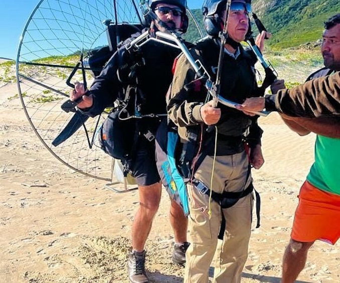 Double pararamotor flight in Florianópolis Brazil 5