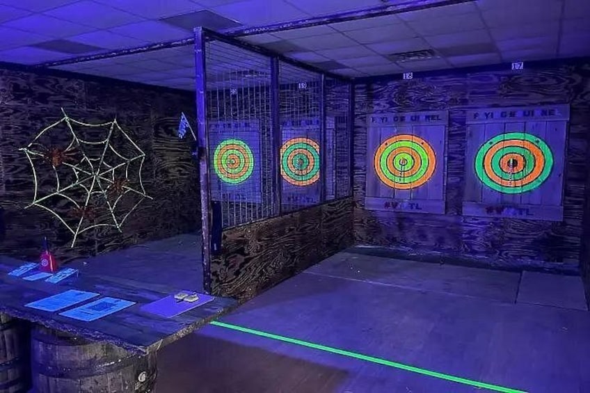 Glow Throw Special Axe Throwing Experience 1
