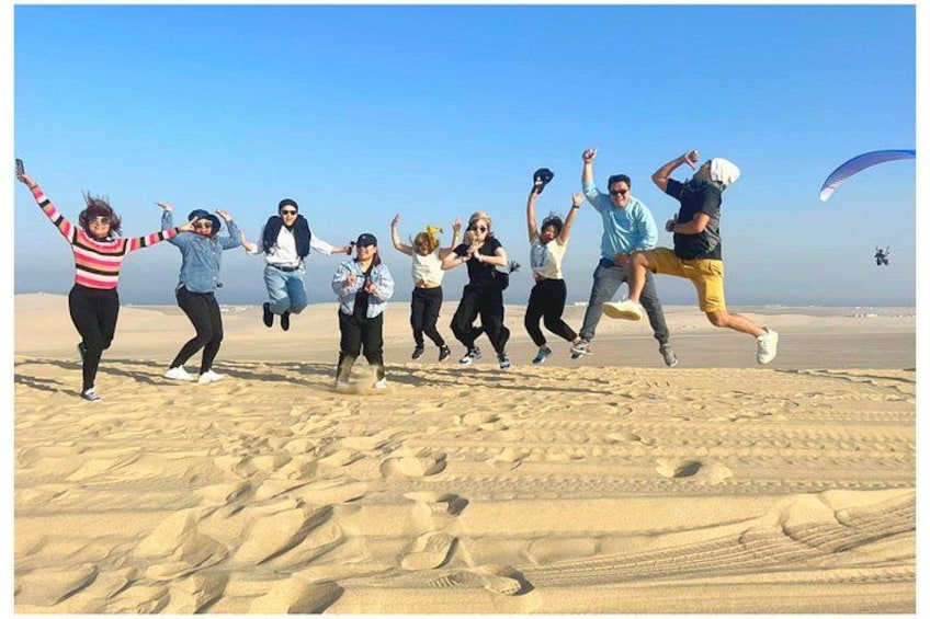 Where the Desert Meets the Sea: Capture the magic of Qatar’s dunes and the pristine beauty of the Inland Sea. 5