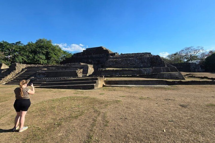 4 Mayan Archaeological Sites of El Salvador 3