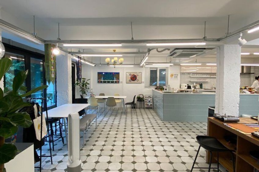 Master 8 Korean Dishes: Cooking Class in Sunny Artsy Open Kitchen 4