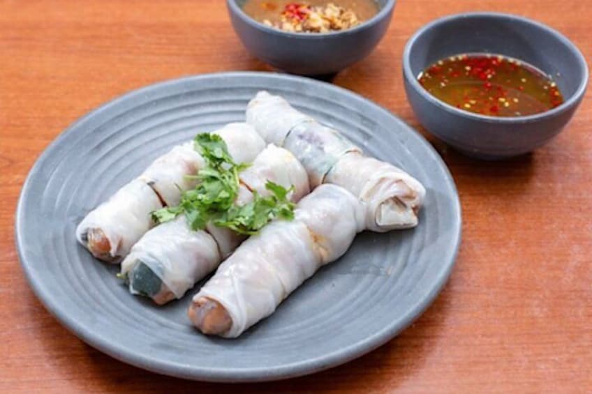 Walking Food Tour of Little Saigon 2