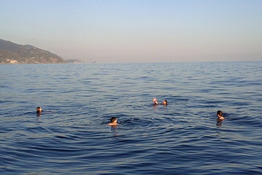 6 hr Private Cinque Terre and Portovenere Tour 2