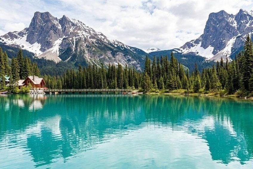 Classic Banff Lake Louise Johnston Canyon and Emerald Lake Tour 4