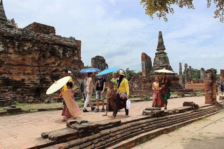 Wat Chaiwatthanaram Ayutthaya Private Car Tour 3