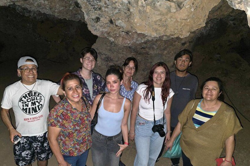 Private experience in Teotihuacan and astronomical cave 4