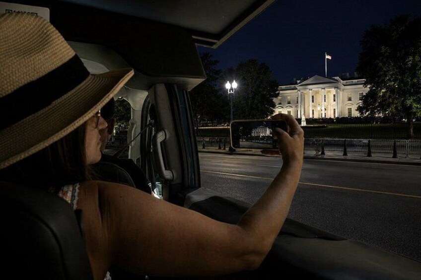 Washington DC Monuments Extended Guided Open-Air Cruiser Tour 2
