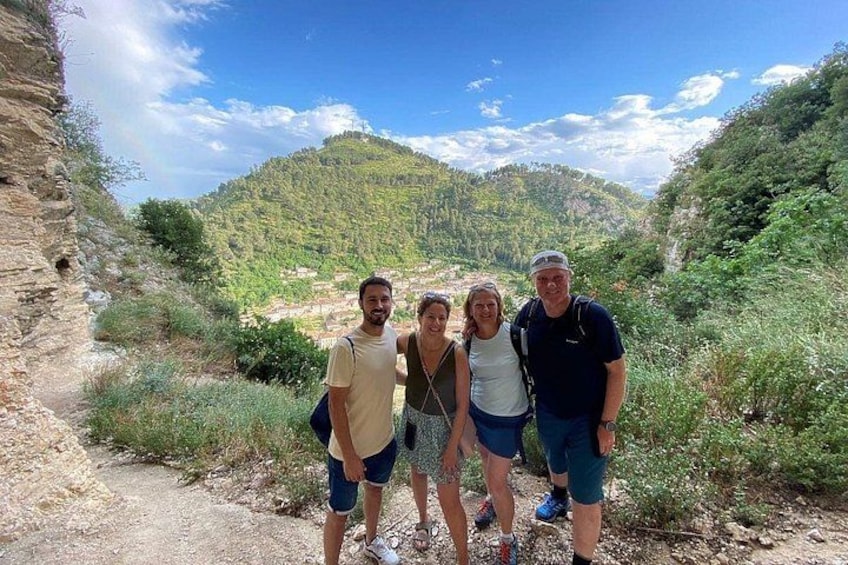 Berat Old Town Walk, Food & Wine Experience 3
