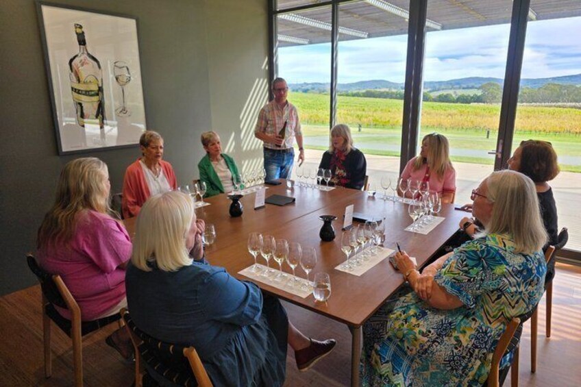 Adelaide Hills Wine, Gin and Brew Small Group Premium Tour 1
