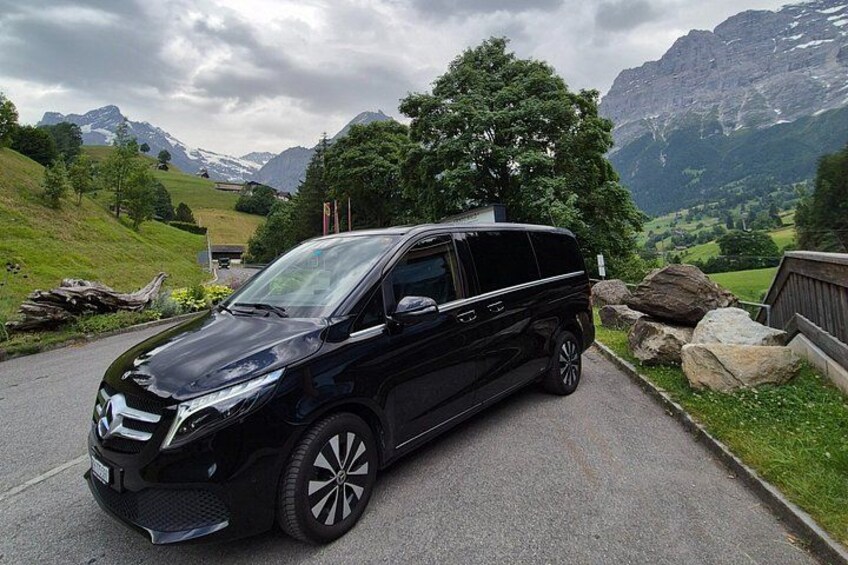 Private Day Trip from Interlaken to Bern and Thun 3