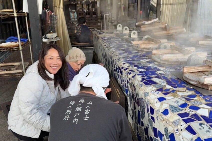 Steam-filled Streets: A Scenic Stroll in Kannawa 4