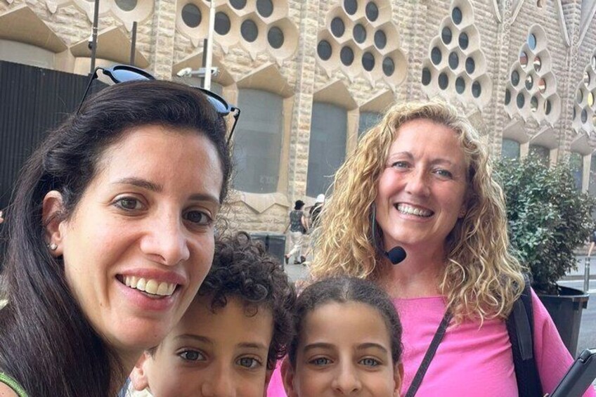Sagrada Familia Tour: Gaudí’s Secrets 5