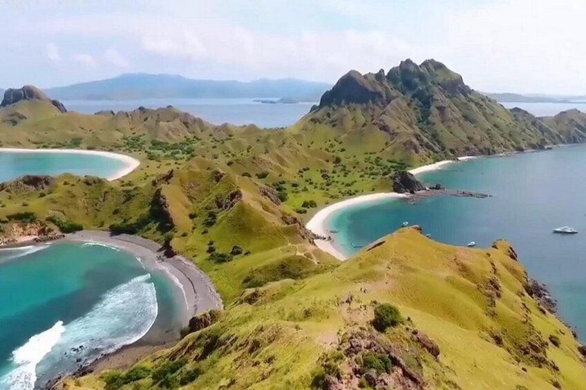 2 Day Komodo Island Sailing Adventure with Snorkeling & Dragons 2