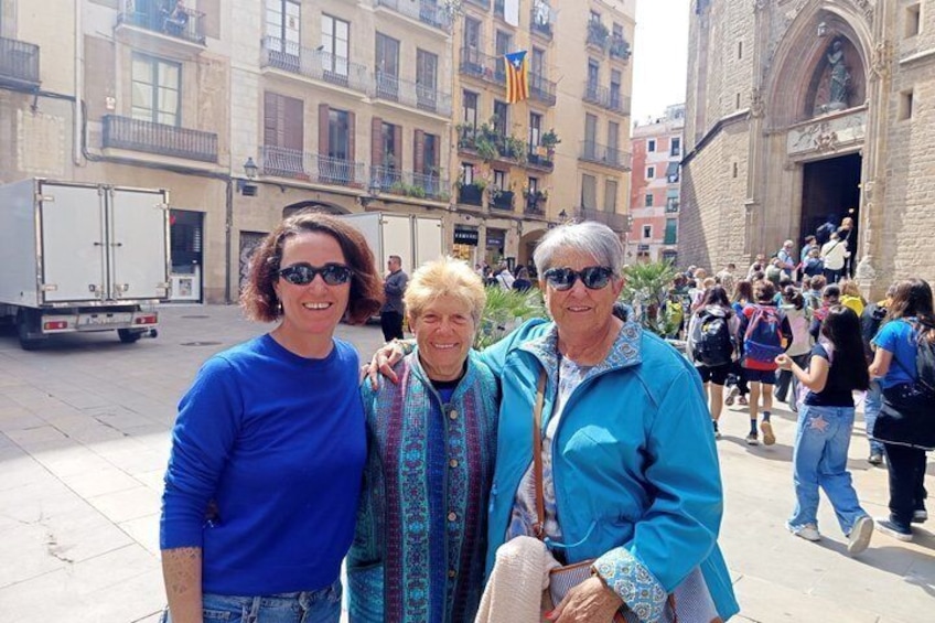 Barcelona Private Tour: Insider Gothic Quarter & Hidden Gems 4