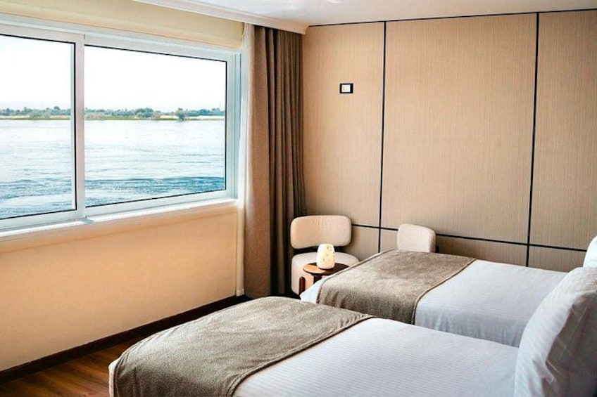 Dahabiya Nile Cruise between Luxor and Aswan 2