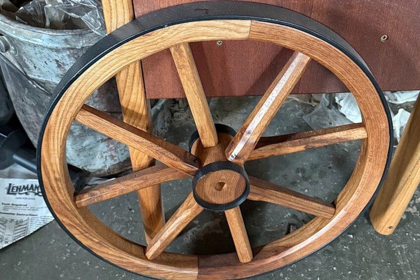 Amish Craftsmen Experience 4
