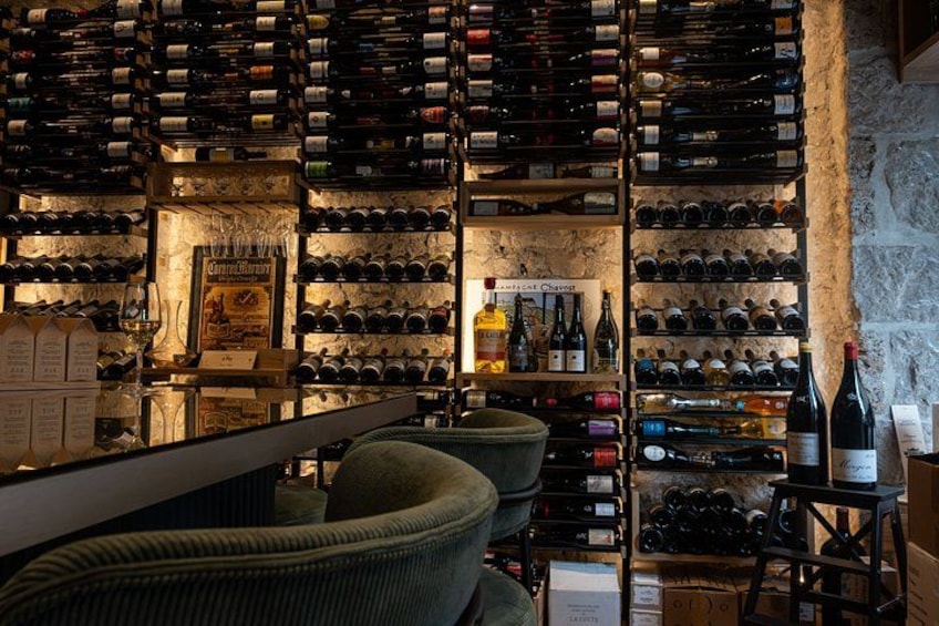 Champagne tasting in Nice with sommelier – exclusive moment 5