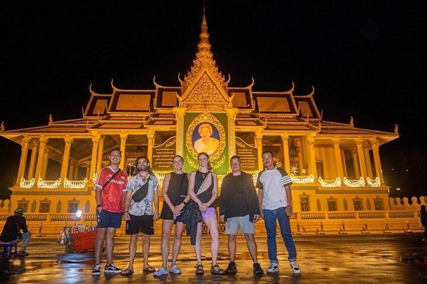 Phnom Penh: 4 hours Evening City Highlights Tour 3