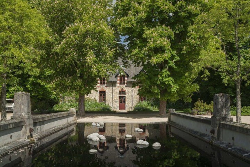 Hello Blois Private 2 Hour Intro City Walk with Local Guide 2