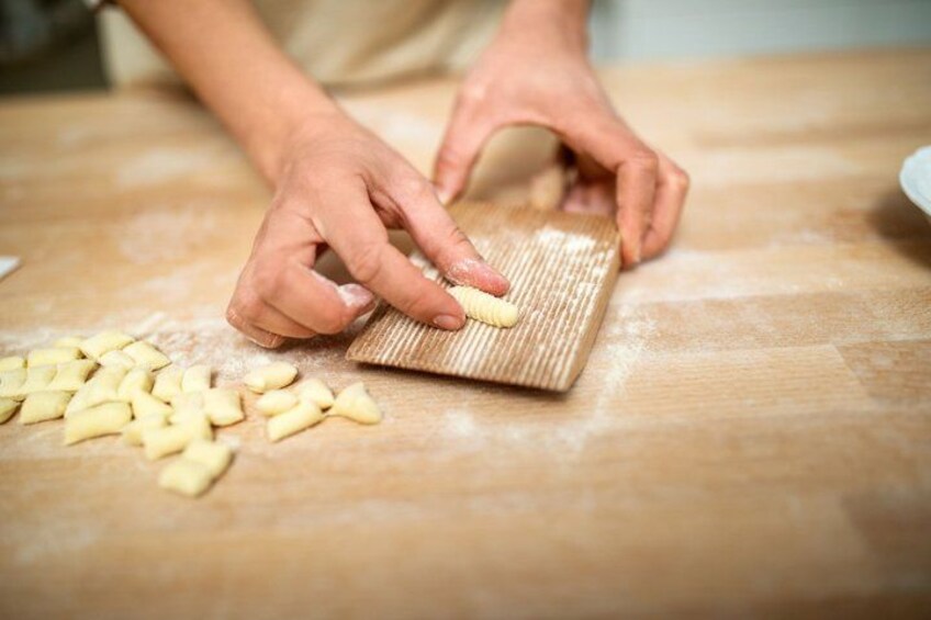 Fun Pasta Making Class With a Local Chef in Los Angeles 2
