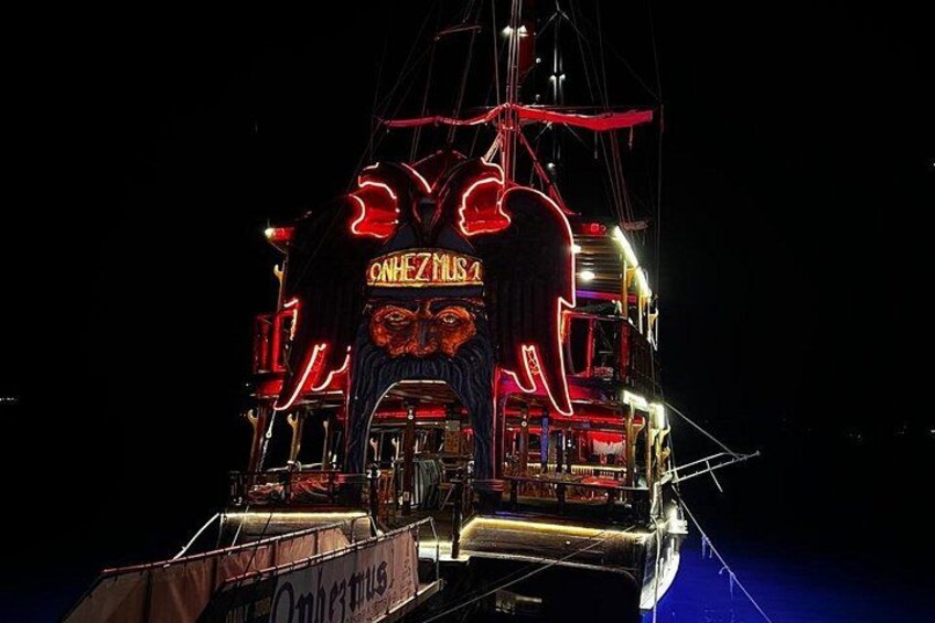 “Evening cruise lights — enjoy music, energy, and unforgettable moments.” 2