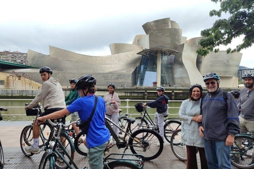 Bilbao Shore Excursion Bike Tour and Pintxo Tasting 1
