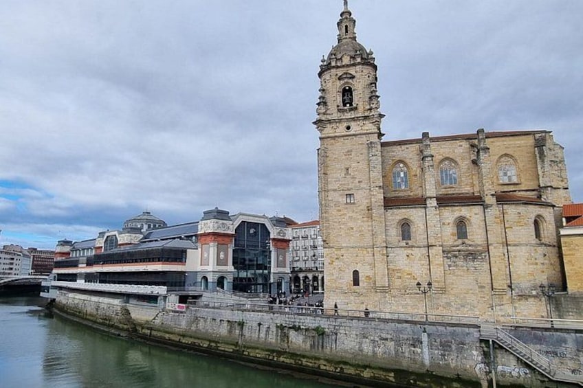 Bilbao Shore Excursion Bike Tour and Pintxo Tasting 4
