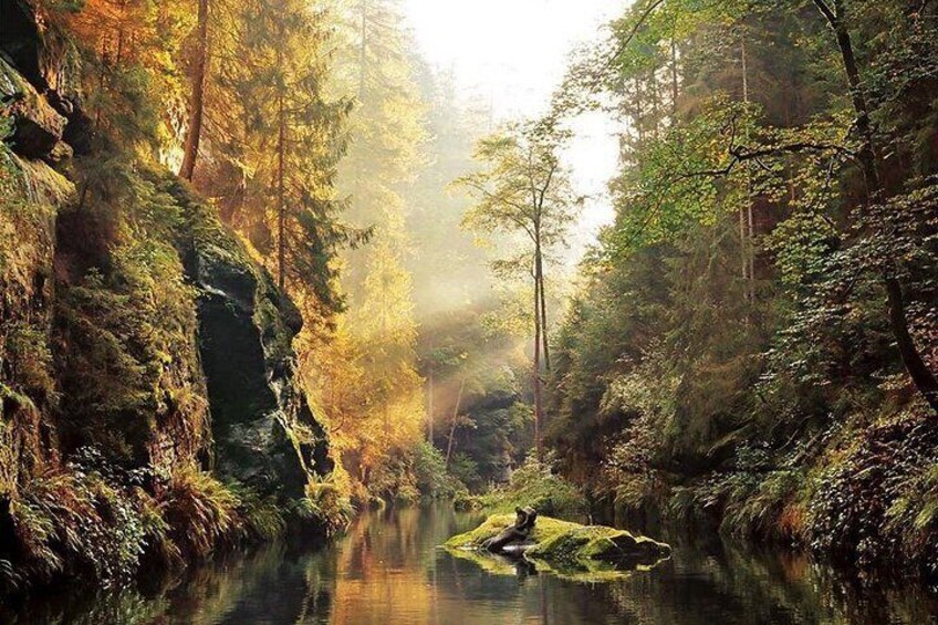 Full-Day Semi Private Hike in Czechia and Saxon Switzerland 4
