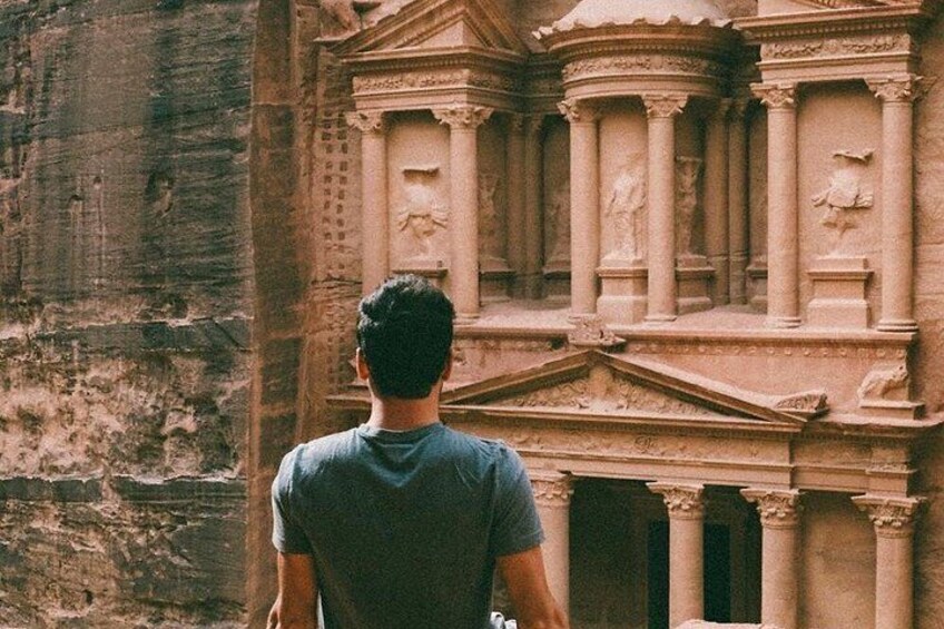 Petra Dead Sea Pink Lake and Salt Beach Private Guided Tour 3