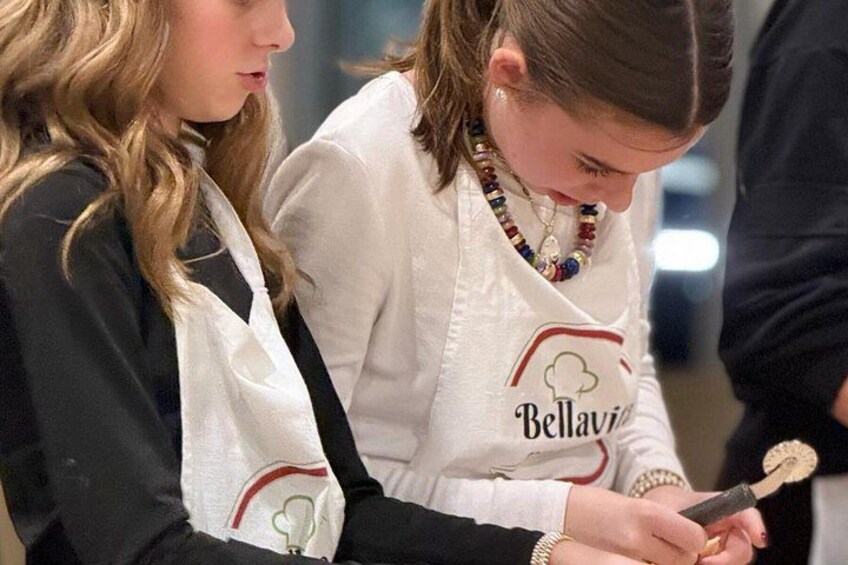 Rome: Hands-On Pasta Class with Fettuccine, Ravioli & Tiramisu 3