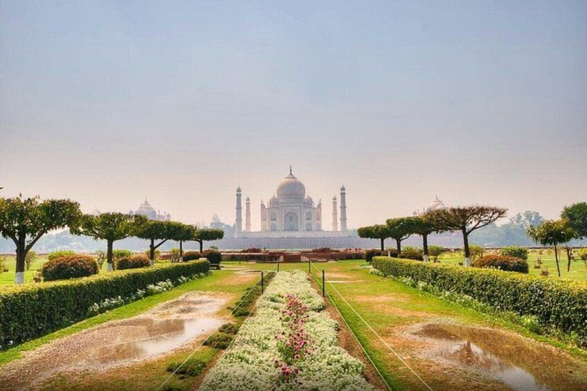2-Night Private Taj Mahal and Agra Tour from River Cruise Pier 5