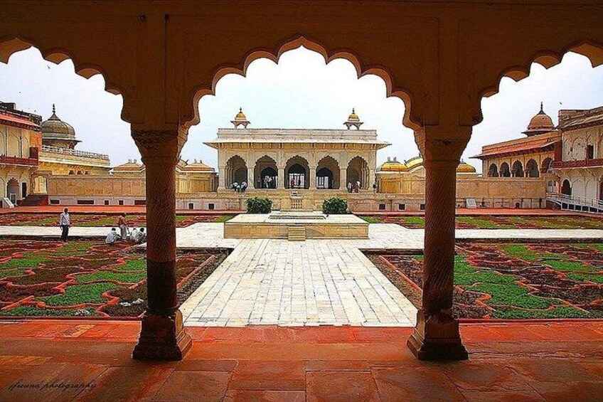 2-Night Private Taj Mahal and Agra Tour from River Cruise Pier 3