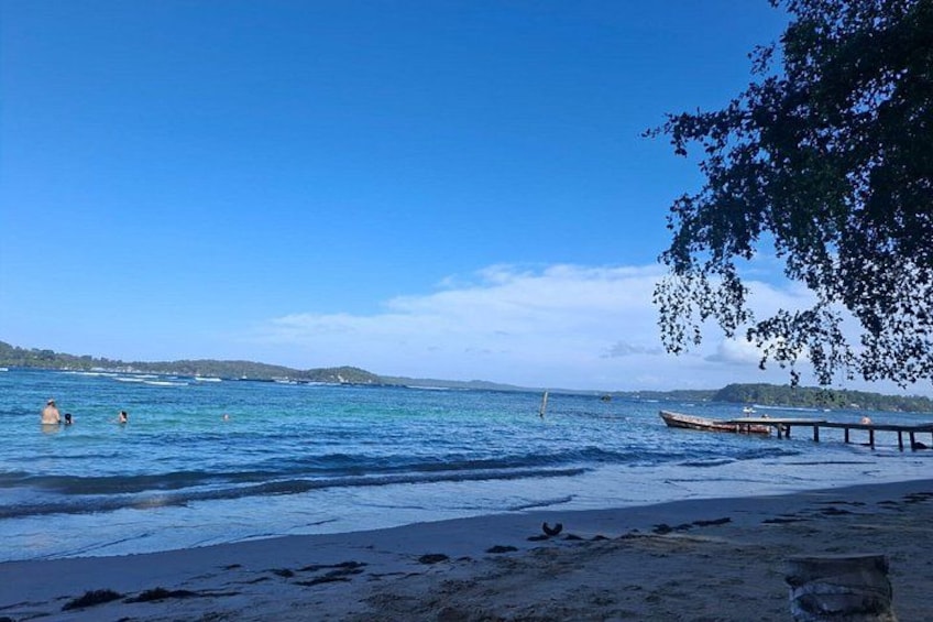 Bocas del Toro Boat Tour Zapatilla Snorkeling and Island Hopping 3