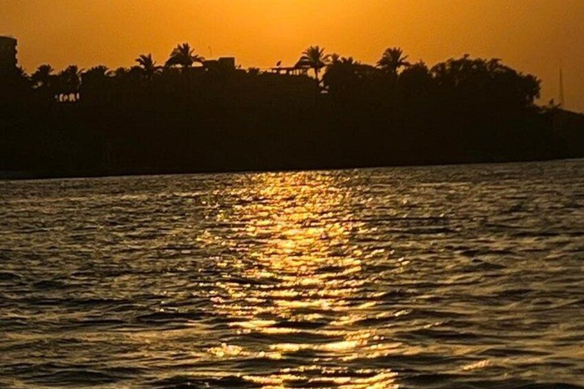 Private Romantic Nile Felucca Sunset Dinner in Cairo 4