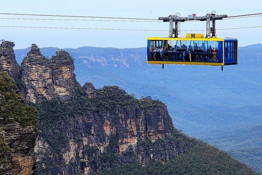 Blue Mountains Bushwalk & Wildlife Day Tour from Sydney 1