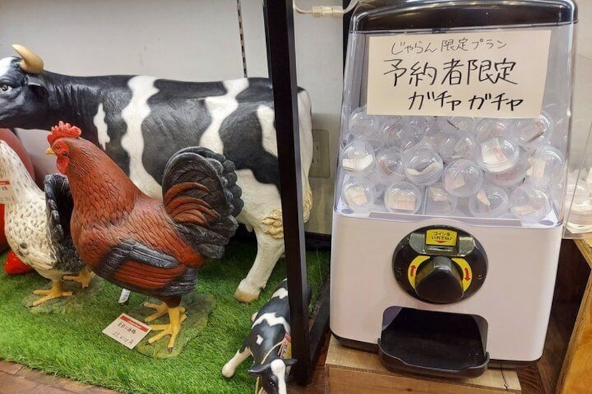 Osaka Sushi Workshop: Craft Art & Win a Lucky Capsule Gift! 3