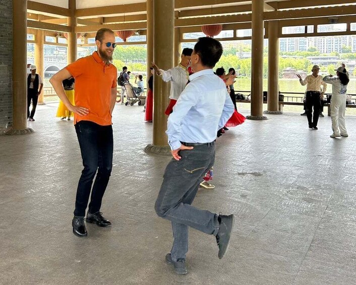 Xi'an: Xingqing Palace Park Tai Chi and Opera Tour 1