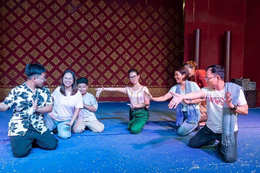 Guests immerse themselves in Daraism&Artists curated activities 2