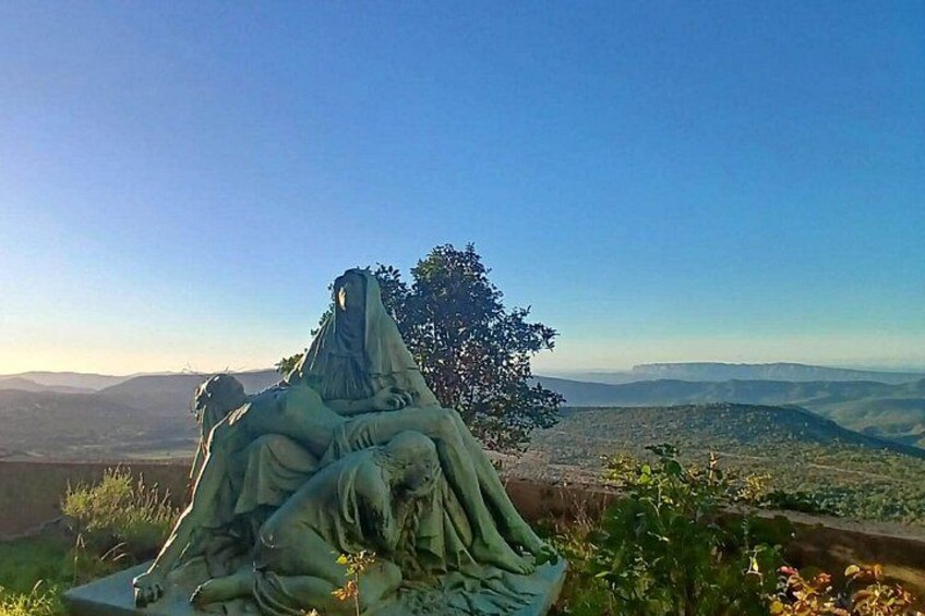 Mary Magdalen Cave & Basilica of St Maximin on a private tour 2
