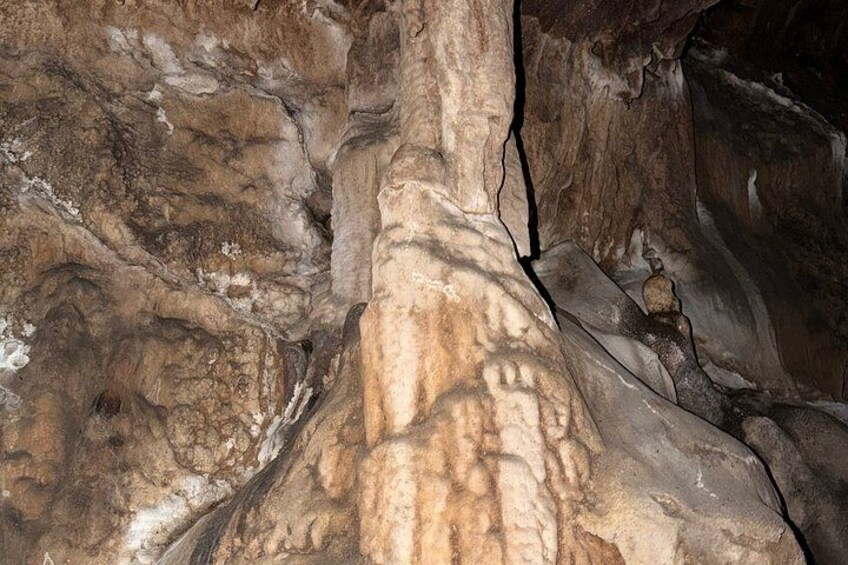 Tirana 4x4 Jeep Adventure Hiking and Hidden Caves 2