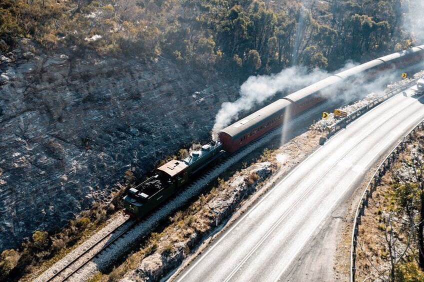 Blue Mountains Steam Train + 3 Sisters + Scenic World + SYD Ferry 4