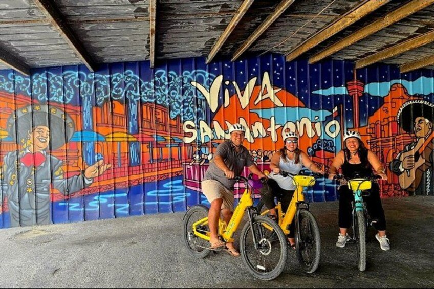 San Antonio Foodie Tour with Puffy Tacos and Murals by E Bike 2