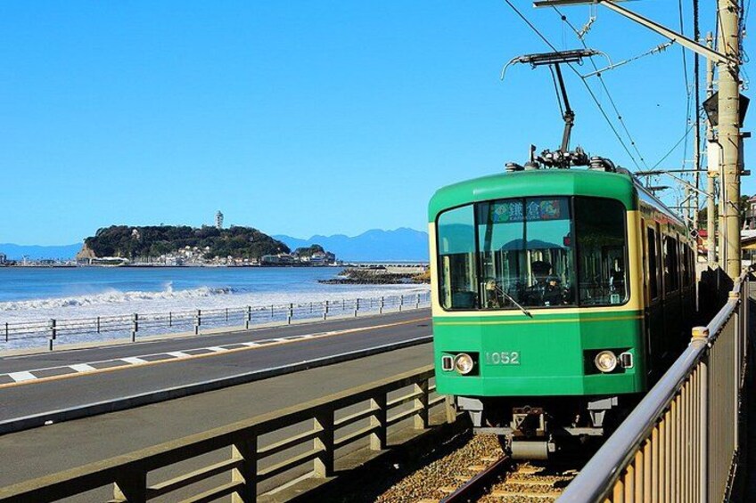 One Day Tour in Kamakura from Tokyo Including Enoden Experience 1